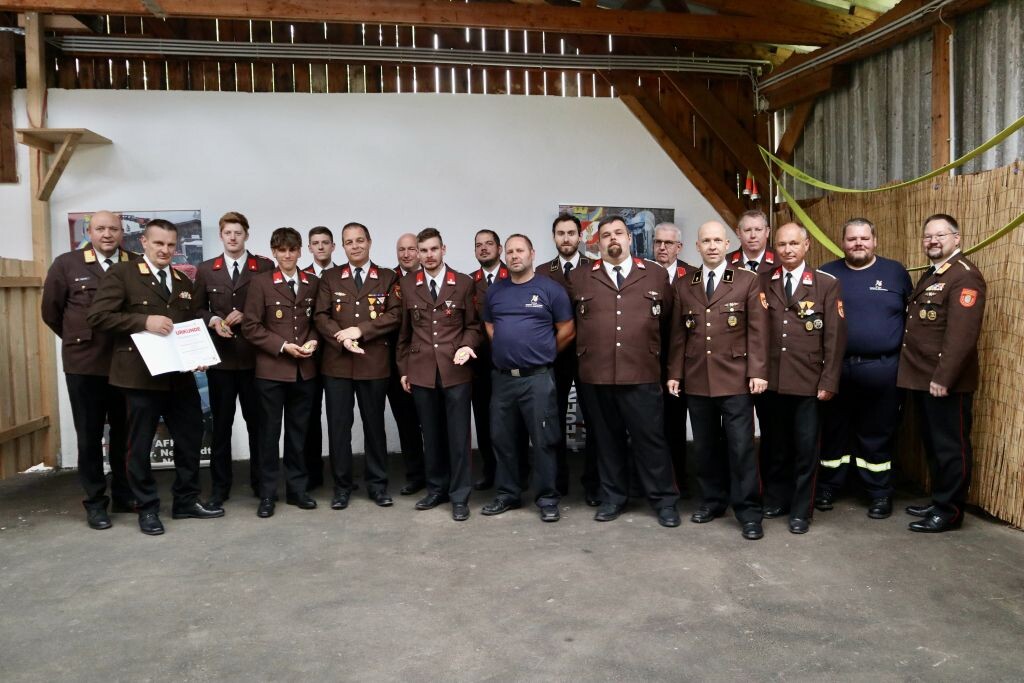 Verleihung der Katastropheneinsatzmedaille des NÖ Landesfeuerwehrverbandes