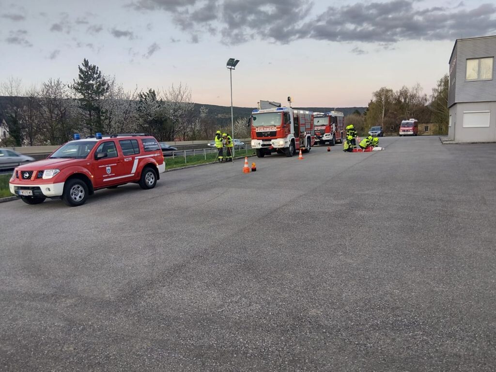 Feuerwehr-Donnerstag „Absichern der Einsatzstelle“