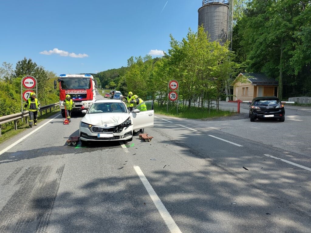 Auffahrunfall auf der B21