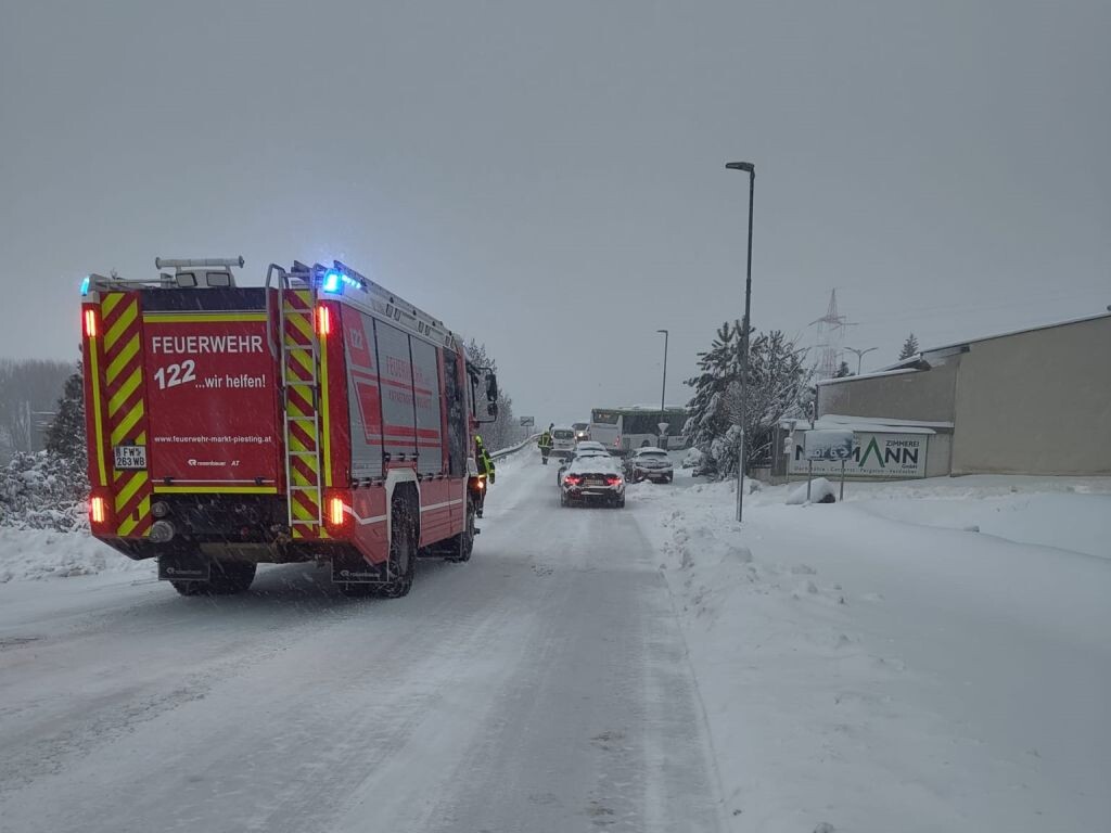 Schneebedingte Fahrzeugbergung